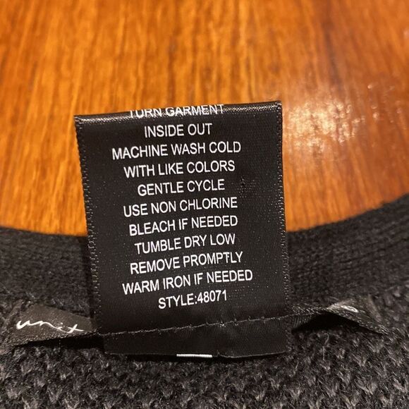 United States Sweaters Black/Gray Print Long Cardigan Wrap - Size M - Picture 9 of 12